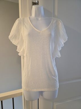 Kaily K. White Linen V-Neck Flutter Sleeve Top